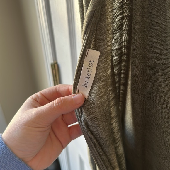 Green jumpsuit - Picture 5 of 5